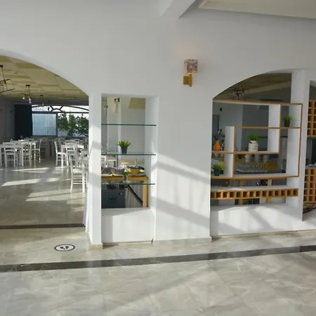 Sunset Paradise Resort 4*