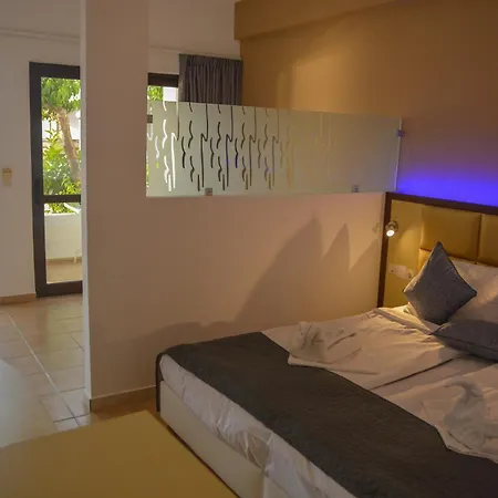 Sunset Paradise Resort Hotel Adelianos Kampos